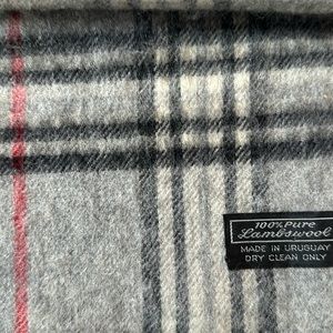 100% Lambswool scarf
